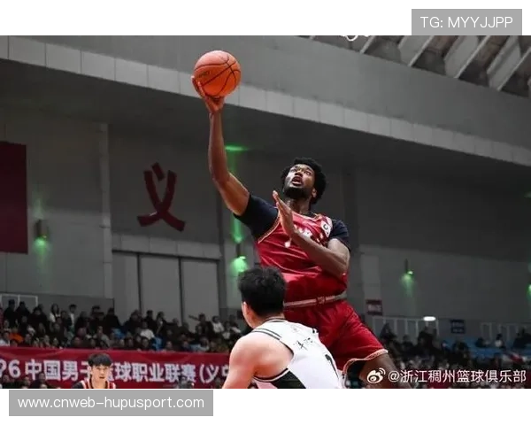 浙江稠州刘泽一11分轻伤不下火线，球队内线轮换吃紧